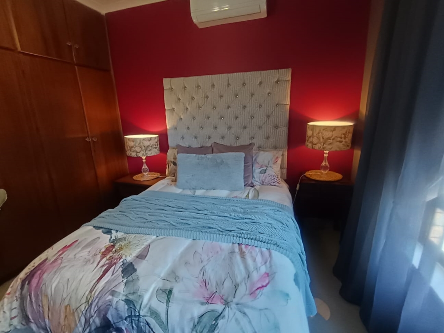 4 Bedroom Property for Sale in Hillcrest Northern Cape